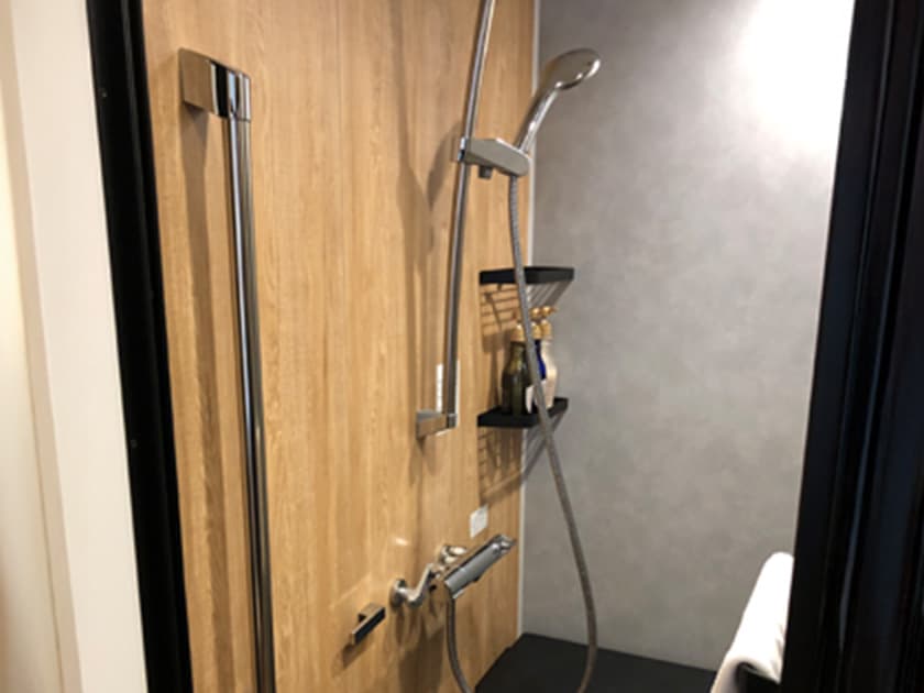 シャワールーム