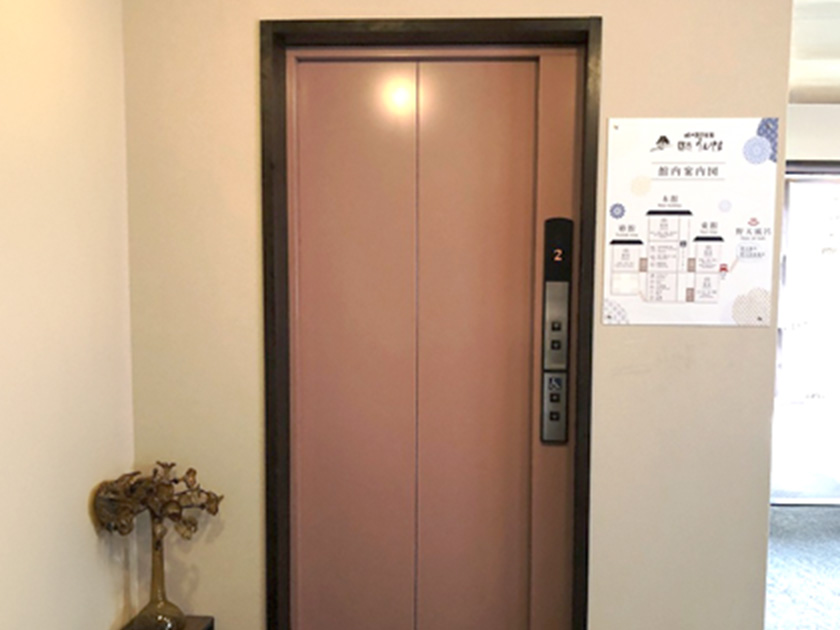 エレベーター